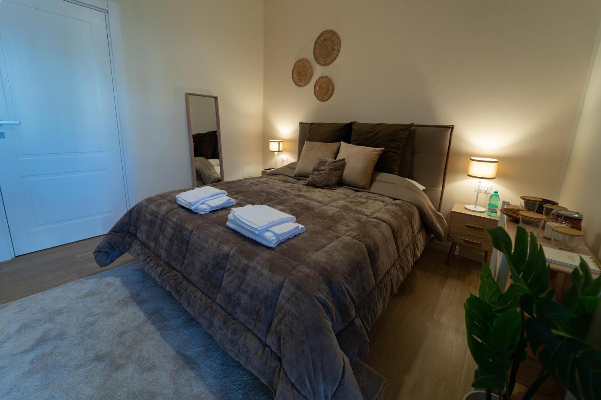 San Carlo Apartments B&B กาแซร์ตา ภายนอก รูปภาพ